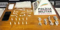 FLAGRADO COM DROGAS Homem de 23 anos é preso com cocaína, crack e maconha