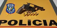 PORTE DE ARMA Homem é preso com revólver calibre 32 durante abordagem da Polícia Rodoviária